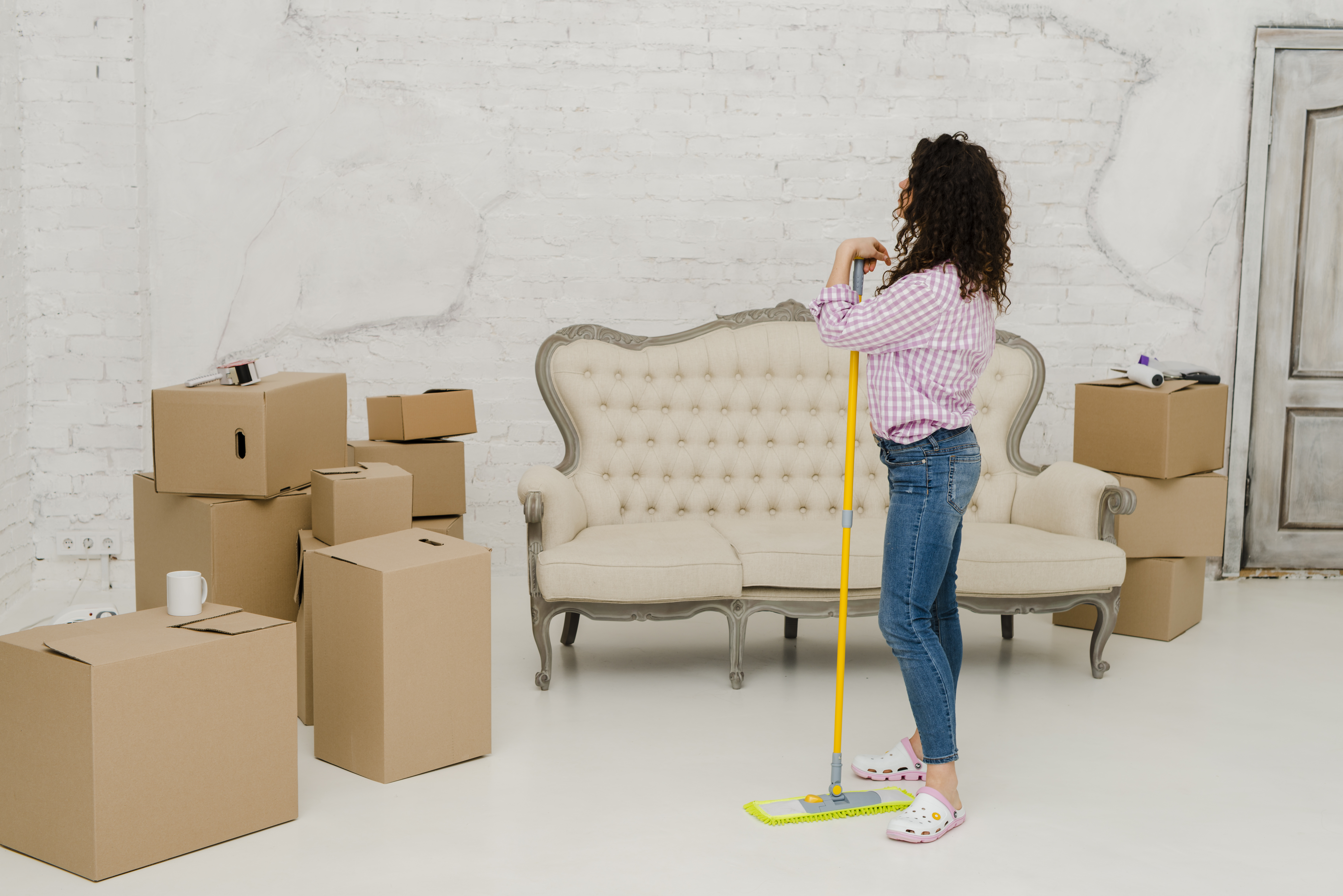 Move-In / Move-Out Cleaning